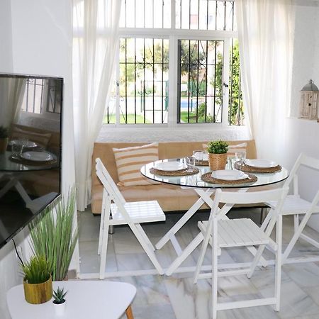 Apartamento 2 Dormitorios Al Lado De La Playa La Cala De Mijas Exterior photo